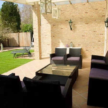 Between Amsterdam And Haarlem With Sauna 빌라 Vijfhuizen