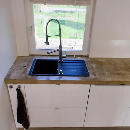 Spaanse Met Ruime Tuin Nabij Amsterdam * Vijfhuizen