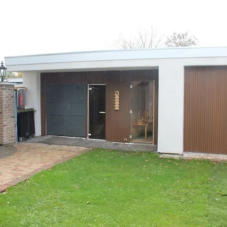 빌라 Between Amsterdam And Haarlem With Sauna *